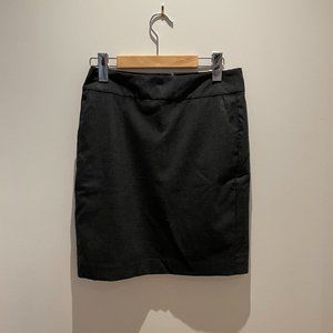 NWT Banana Republic Dark Grey Pencil Skirt 0P
